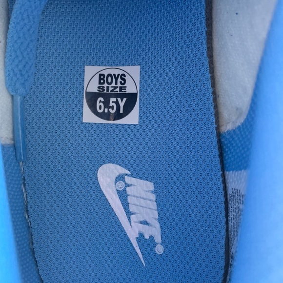 Nike ❌SOLD🎁Dunk Low UNC (SOLD OUT via Nike) Womens 8 - Picture 8 of 9